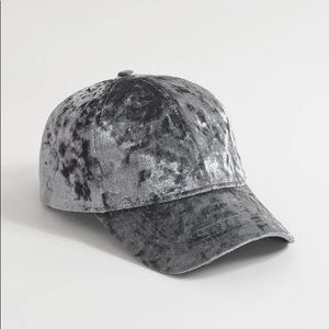 David & Young blueish/grey velvet baseball hat